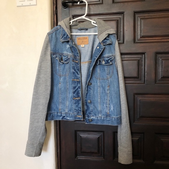 Jean jacket with fabric sleeves Clearance